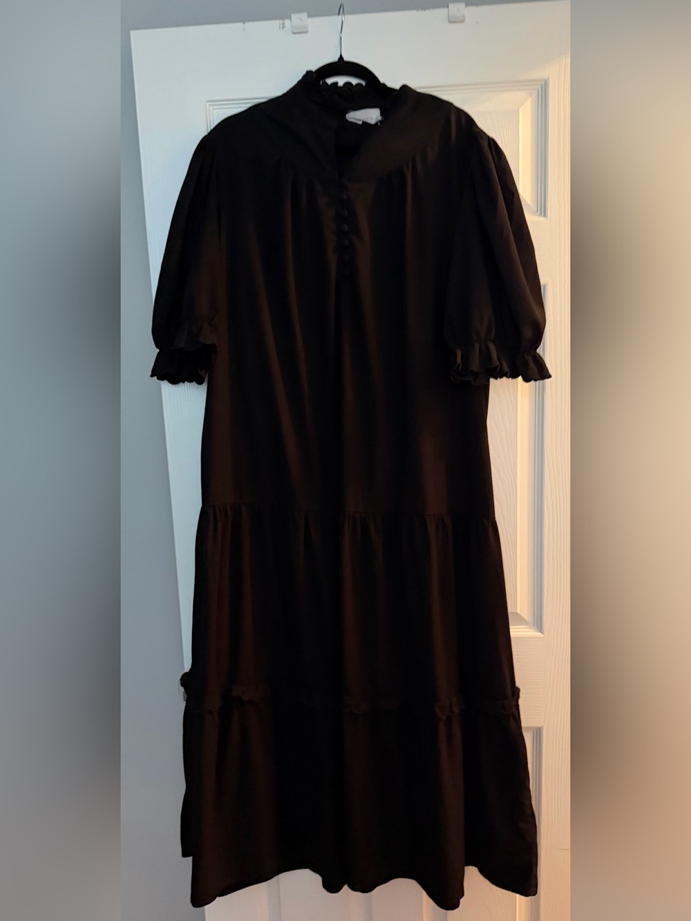 Pomander Place Black Tiered Midi Dress with Puff Sleeves